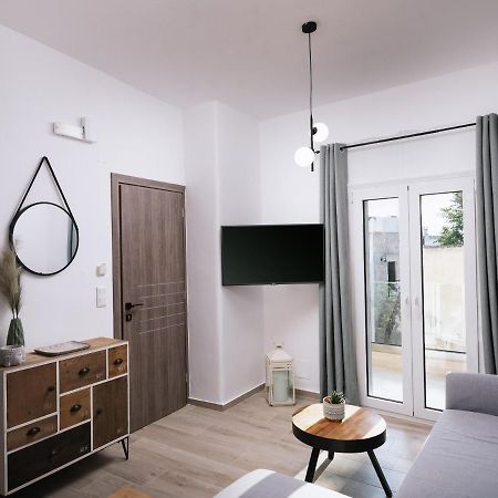 Central Apartments “Evanthia” Pitsidia Bagian luar foto